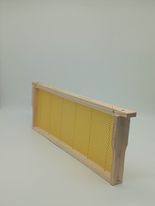 Пчелни рамки с залепени основи МАГАЗИННИ